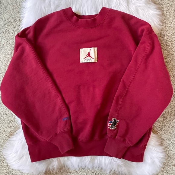 Jordan Women’s Size S Red Sweatshirt “Jordan x Two 18” - Picture 3 of 10